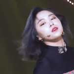 <b>류진</b>