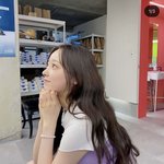 큐브 신인 라잇썸 알아 ? 멤버들 다 존예인데 내 픽은 <b>히나</b> 나영임