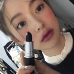 힙한 쿨톤립 써놓고가야지