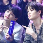 [NCT칠프] 한명은 <b>네이버</b> 웹툰 재질이고 한명은 리디북스