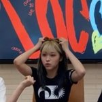 <b>류진</b> 너무 예뻐헝