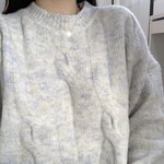 얘들아 이 니트 <b>색감</b> 개이뿌지않냐