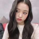 <b>장원영</b> 이 <b>머리</b> 언제 했어???