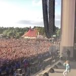 [군대] ㅅㄷ? 이거 해외가수 최근 무대래