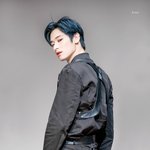 [더보이즈] 주연 <b>테크</b>웨어 사진 좀 더 줄 수 있어?