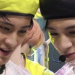 [NCT드림] 얘들아 여기 지성이 ㅈㄴ 착하게 <b>헤어세팅</b> 받고있음