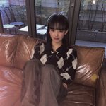 나 담임쌤이 내 귀걸이 <b>직접</b>빼주신적있음
