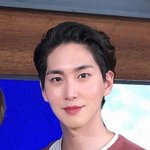 [펜타곤] 얘들아 나 잠깐만 <b>신원</b>이