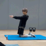 [이태용] 아흐<b>피곤해</b>