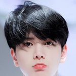 한 번쯤은 마음속에 품게 되는 <b>남</b><b>돌</b>