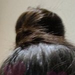 염색한적 없는데 시간지나면서 머리색이 <b>연해</b>질 수도 있음?