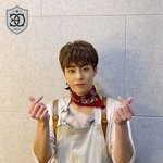 ㄱㄹ 날뛰는거 보니 시우민이 또 잘 하고있네
