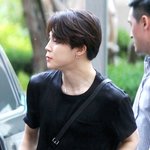 [군대] 나 지민이 검정<b>반팔</b><b>티</b> 입은거 좋아하네
