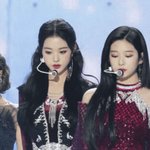 근데 장원영 머리크기 진짜 싱ㄴ기함