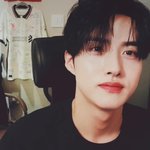 [펜타곤] 야 진짜 <b>저세상</b> 얼굴이야