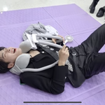 [스키즈] <b>저</b> 목베개 대기실에서도 쓰네..