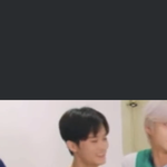 [NCT칠프] 마크 팔꿈치 꼬집는거