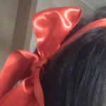 나 <b>리본</b> 묶은것 좀 봐줘