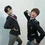 [더보이즈] 기분 나쁠 땐 거울보면서 이 <b>포즈</b>를 따라해 보세요