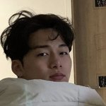 [댓글부탁해] 남자는 화장 안하던 여자가 화장하고다니면 처다보게됨...