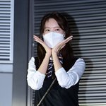 [댓글부탁해] 소녀시대 <b>윤아</b> 마스크 쓰니 ㅈㄴ 못생겼네