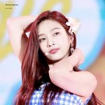 <b>청량</b>한 미모가 담긴 女돌 얼굴