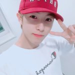 [댓글부탁해] 19 별안간 바나나 크기 자랑하는 엔시티 런쥔 19