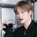 [모두드루와] 별로 안 알려진 잘생긴 남돌짤 좀만 풀게