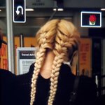 로제 오늘 양<b>갈레</b> 머리 너무 귀엽슙니당