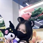 [댓글부탁해] 후드<b>집</b><b>업</b> 어디 거가 예뻐?