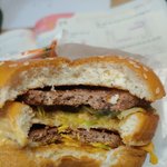 <b>반쯤</b> 미쳐가는 나