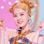[드루와] 스테이씨 <b>시은</b> 이 머리 개귀엽다
