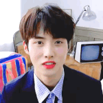 [펜타곤] 짱구는 <b>홍조</b>가 너무