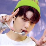 [TXT] 저거보고 <b>루저</b>빔 떠올랐어 근데 이것도 세계관같아