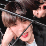 <b>재현</b>은 얼굴도 얼굴인데 목소리가 지리는 듯