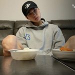 <b>세훈</b> 살 진짜 많이 뺐다