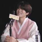 [NCT칠프] 재현아 한복 셀카 기다린다