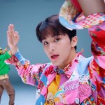 [NCT칠프] 코디 너새키는 <b>이옷</b> 입을수있냐고 묻는다
