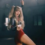 블랙핑크 <b>리사</b> 엉덩이