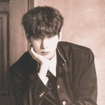 [펜타곤] 고<b>신원</b> 짦머 사진 주실 분…