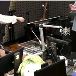 [댓글부탁해] 영케이랑 백예린 <b>포옹</b>하려는거 봤냐?