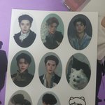 [NCT칠프] 이거 스티커 <b>어떤</b> 분이 그리신건지 아는 <b>사람</b>