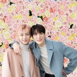 [NCT드림] 드림 단체로 코트 <b>입어</b>주세요