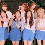 [댓글부탁해] 아이<b>돌중</b>에서 오마이걸 멤버들이 제일 친해보임