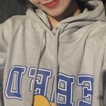 [모두드루와] <b>유정</b>이 후드티나 맨투맨 진짜 잘 어울려
