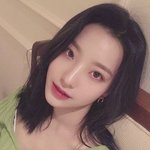 너네 <b>주변</b>에 이런 스타일인 애 있음?