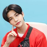 [스키즈] 진짜 <b>피자</b>집 고딩알바같다