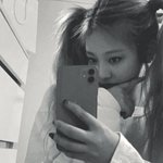 제니랑 닝닝 <b>친목</b>