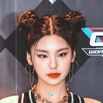 안면윤곽 하고 살10키로 빼면 있지 <b>예지</b> 였을텐데... 아쉽다