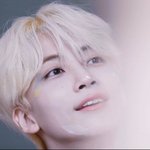 [세븐틴] 윤정한 얼굴에 <b>물감</b> 칠한 분께